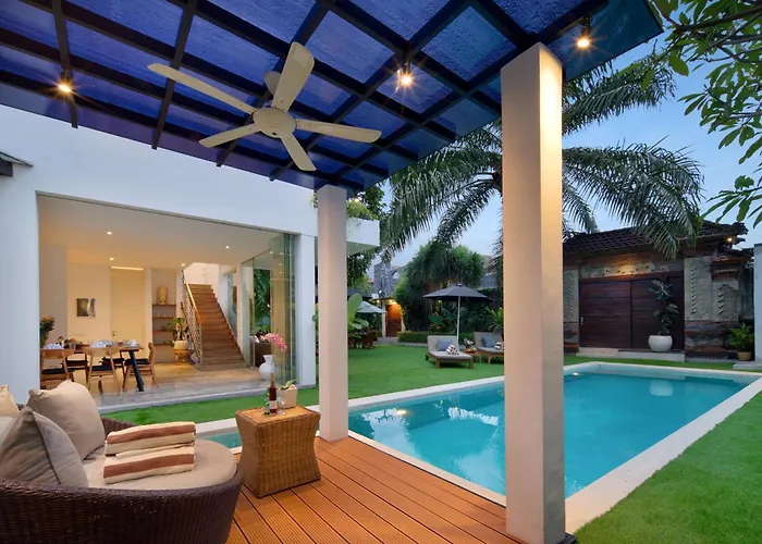 Huge Villa, 7 Bedr Pool Villa, Near & Clubs * Canggu (Bali)