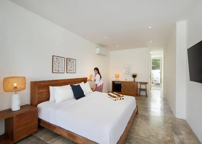 Huge Villa, 7 Bedr Pool Villa, Near & Clubs * Canggu (Bali)