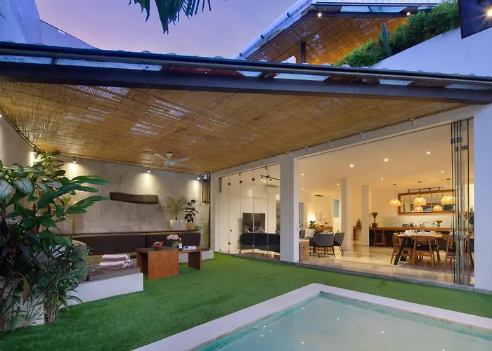 Villa Huge Villa, 7 Bedr Pool Villa, Near & Clubs Canggu (Bali)