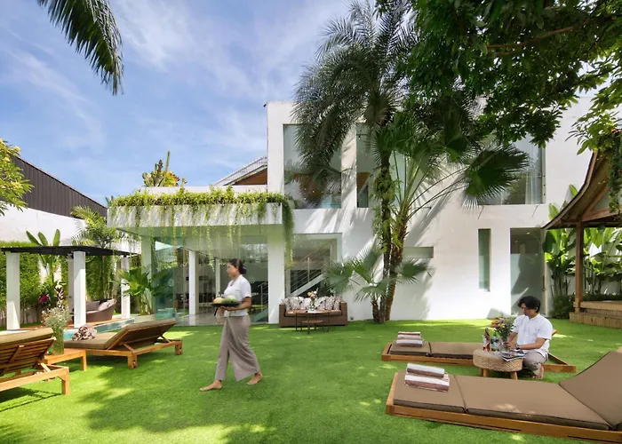 Villa Huge Villa, 7 Bedr Pool Villa, Near & Clubs