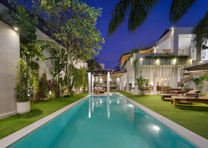Villa Huge Villa, 7 Bedr Pool Villa, Near & Clubs Canggu (Bali)