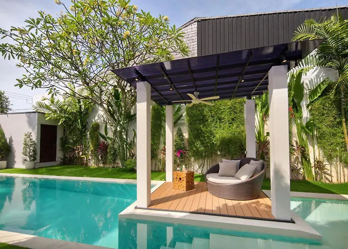 Huge Villa, 7 Bedr Pool Villa, Near & Clubs Canggu (Bali)