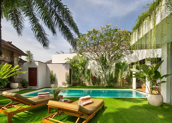 Huge Villa, 7 Bedr Pool Villa, Near & Clubs * Canggu (Bali)